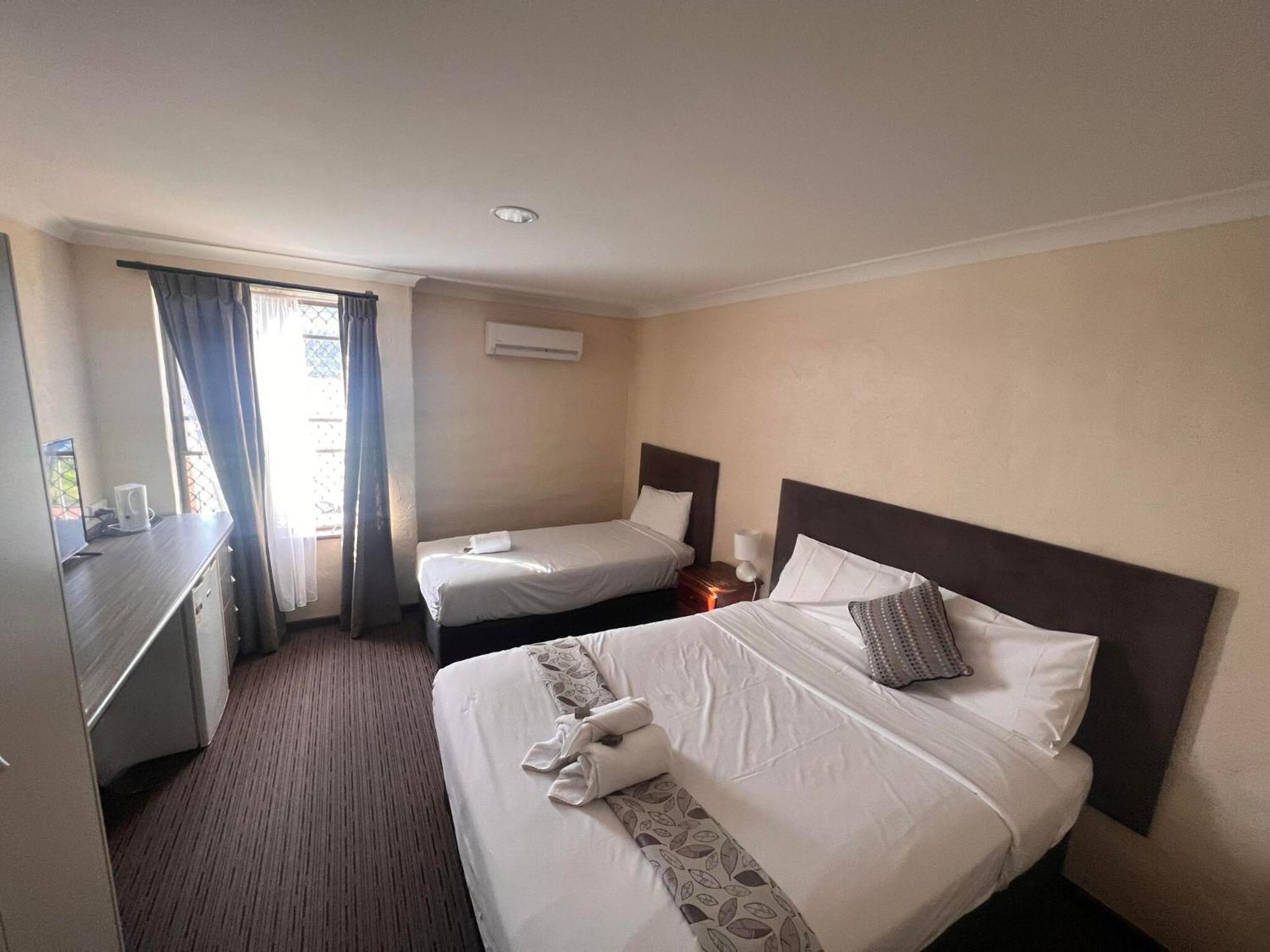 Prince Of Wales Hotel, Bunbury Exterior foto